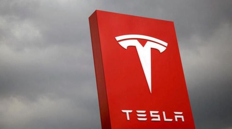 Elon Musk Sells $3.6bn Of Shares In Electric Car Maker Tesla