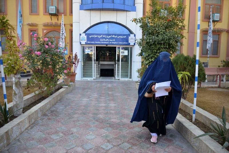 Top British Universities Offer Afghan Women Free Courses Until Taliban Lift Learning Ban