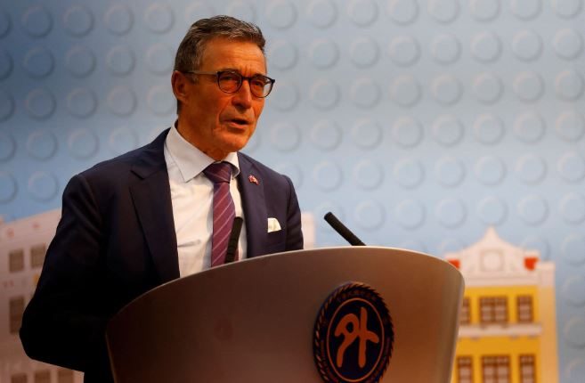 Former NATO Boss Urges Countries To Show China Consequences If It Attacks Taiwan