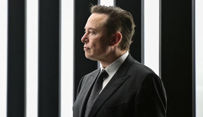 Musk Says His SpaceX Shares Could Have Also Helped Fund Taking Tesla Private