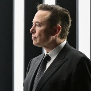 Musk Says His SpaceX Shares Could Have Also Helped Fund Taking Tesla Private