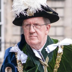 former-nato-chief-warns-putin-of-existential-risk-to-russia-if-line-crossed