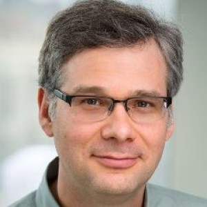 bloomberg-plans-to-hire-1000-employees-amid-big-tech-layoffs