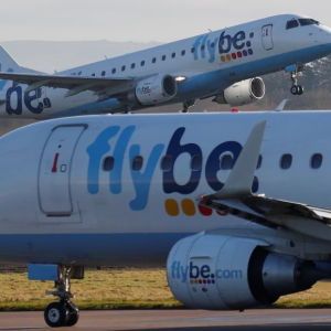 uks-flybe-enters-administration-cancels-all-flights