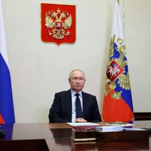 kremlin-putin-open-to-contacts-with-germanys-scholz-ria-reports