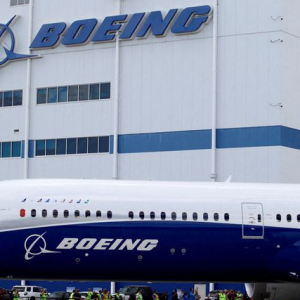 boeing-plane-maker-plans-to-cut-2000-office-jobs-this-year