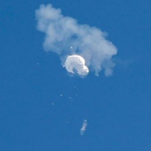 downed-chinese-balloon-aimed-for-hawaii-but-was-blown-off-course-u-s-official-says