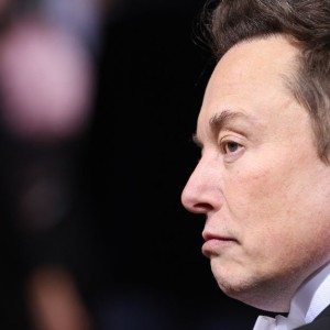 elon-musk-building-a-team-with-former-google-engineer-to-develop-rival-to-chatgpt