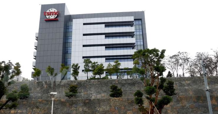 TSMC Founder Says He Supports US Efforts To Slow China's Chip Advances