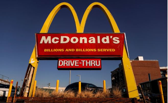 McDonald's Temporarily Shuts US Offices, Prepares Layoff Notices