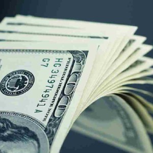 Steady dollar supply pushes naira to 1,262/$