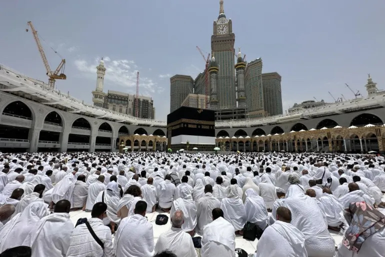  Over 1.5 million pilgrims prepare for Hajj rituals in Saudi Arabia