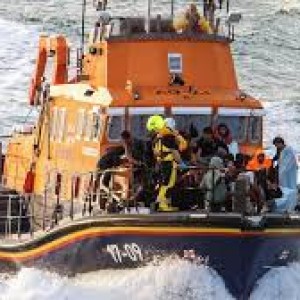 two-dead-after-migrant-boat-with-50-on-board-sinks-in-channel