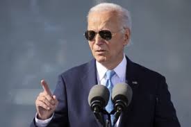 White House Altered Biden’s ‘Garbage’ Remarks Despite Stenographer Concerns