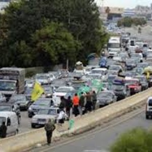 Traffic Jams as Thousands Return Home Following Lebanon Truce, Despite Israeli Warning