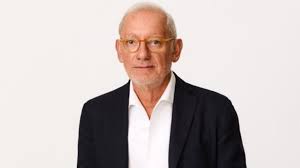 Billionaire Founder of Fashion Chain Mango Isak Andic Dies in Accident