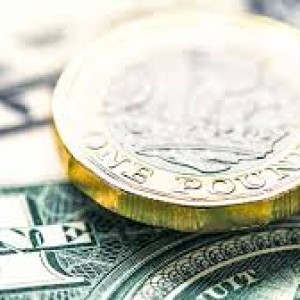 pound-plunges-as-borrowing-costs-rise-with-economists-warning-its-a-big-red-flag