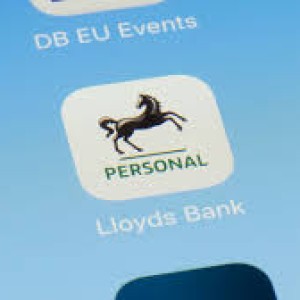 Lloyds Banking Group to Close 136 Branches across the UK