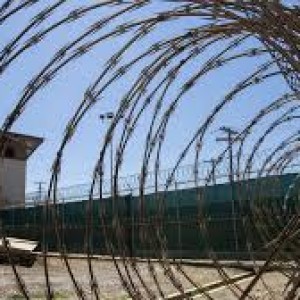 trump-orders-guantanamo-bay-to-house-up-to-30000-migrants