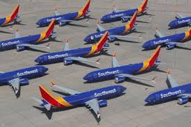 Southwest Airlines to Cut 1,750 Corporate Jobs in First Mass Layoff