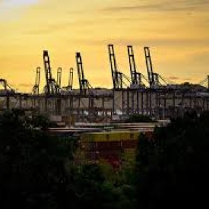 china-condemns-blackrocks-22-8b-bid-for-panama-canal-ports-as-betrayal