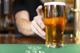 Cost of a Pint in the UK to Pass £5 as Pubs Blame Government Budget Changes