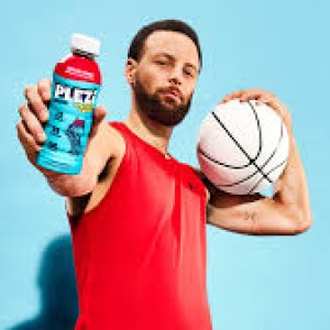 steph-curry-teams-up-with-michelle-obamas-plezi-to-launch-new-hydration-drink